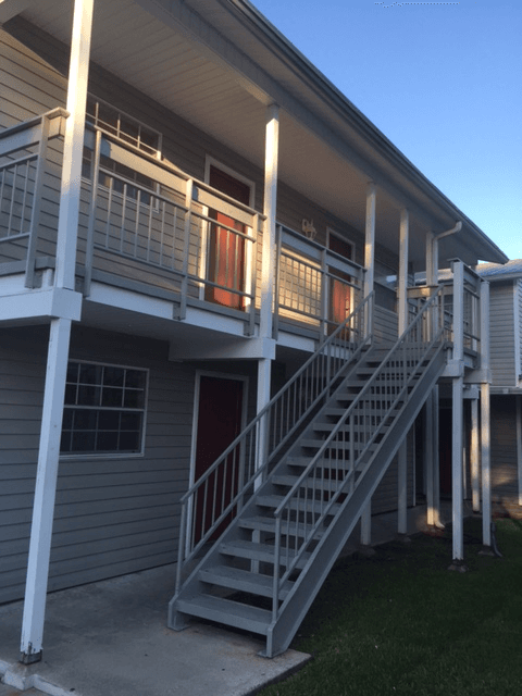 2 bedroom Near UL